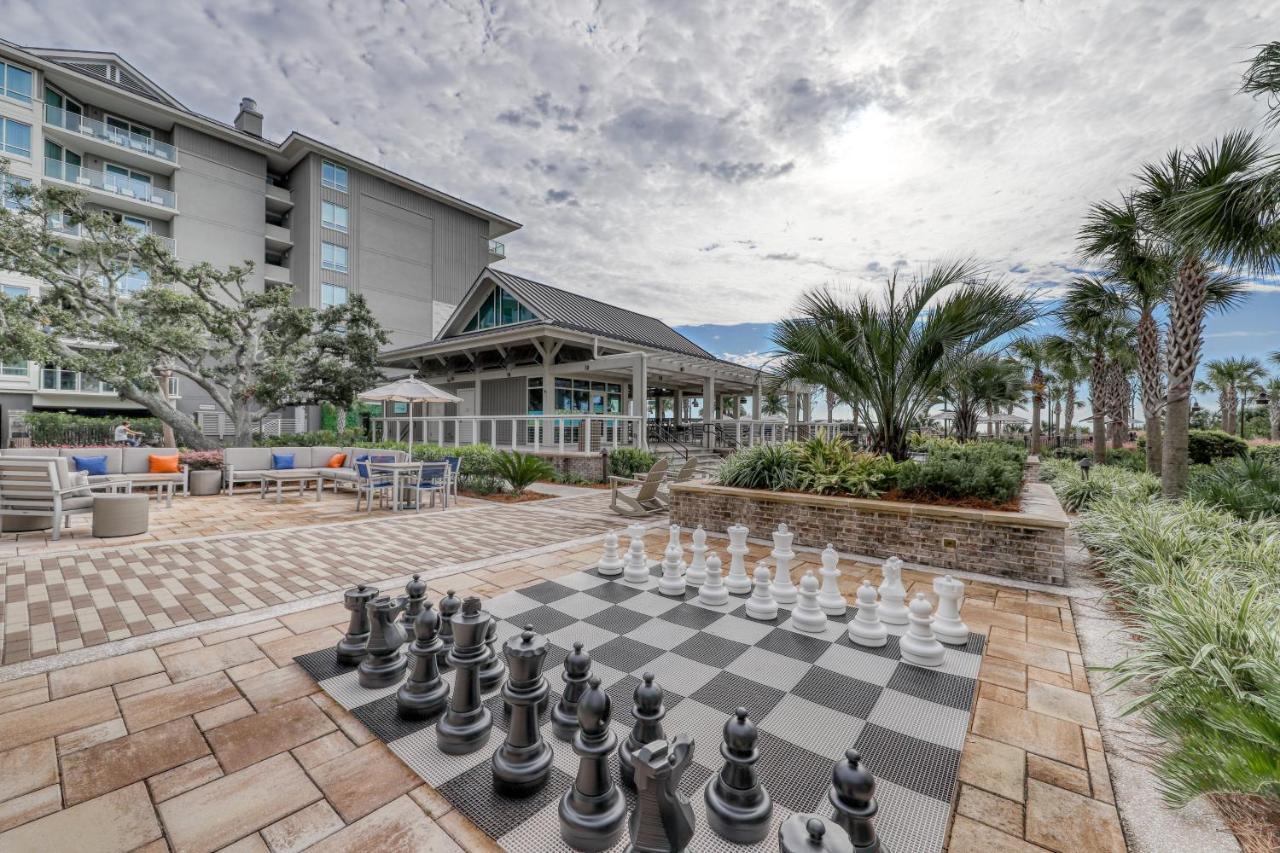 Pink Pineapple Apartment Hilton Head Island Bagian luar foto